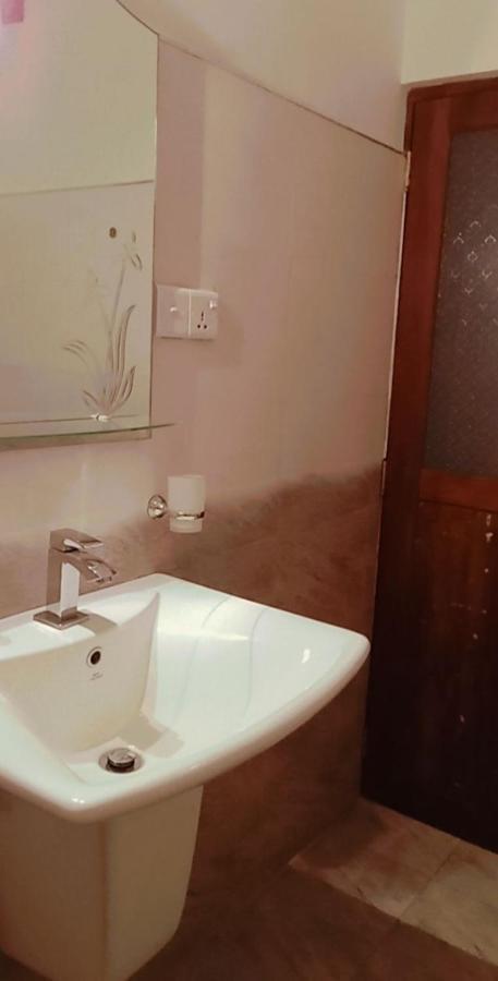 Shady Edge Hotel Unawatuna Ngoại thất bức ảnh