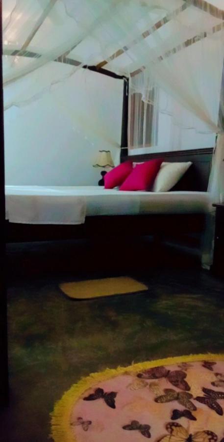Shady Edge Hotel Unawatuna Ngoại thất bức ảnh